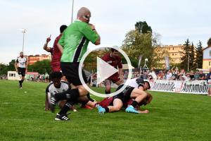 Během semifinále Sparta - Tatra 22:25 se za osmdesát minut nejméně třicetkrát přerušila hra