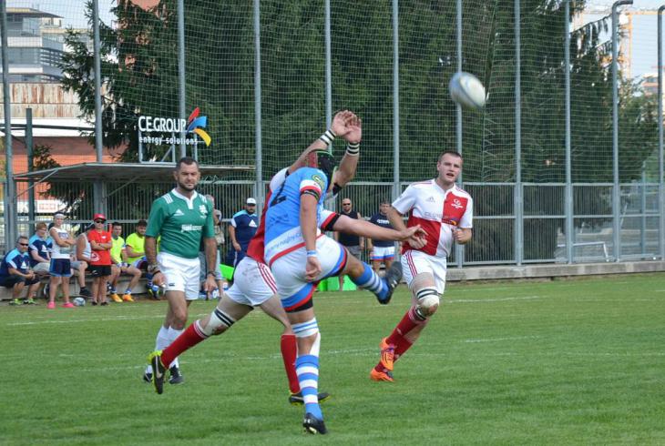 Praga vede tabulku, ale v Brně vyhrála jen těsně, dále Slavia smetla Říčany a Vyškov Tatru Praga vede tabulku, ale v Brně vyhrála jen těsně, dále Slavia smetla Říčany a Vyškov Tatru