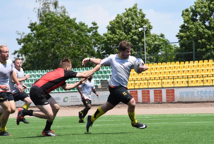 Ragbyový šampionát v olympijských sedmičkách po prvním dnu Ragbyový šampionát v olympijských sedmičkách po prvním dnu