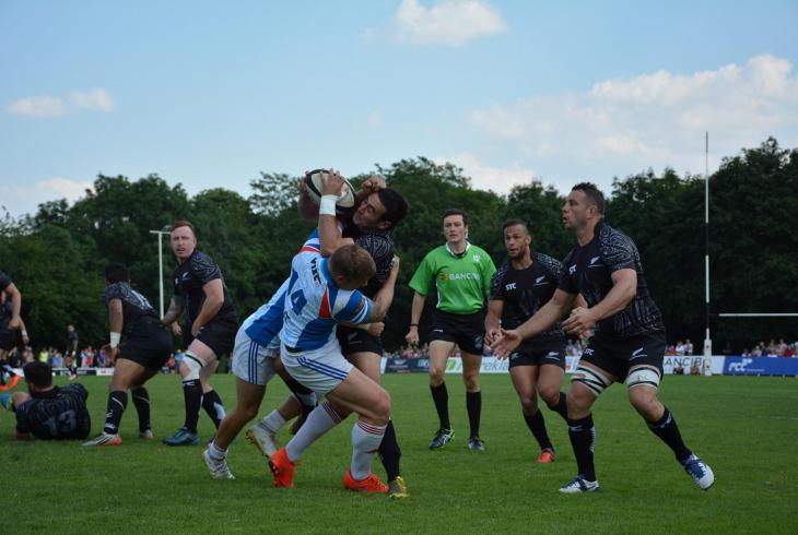 Češi se nenechali zastrašit hakou a tým New Zealand Ambassador’s XV porazili 23:15 Češi se nenechali zastrašit hakou a tým New Zealand Ambassador’s XV porazili 23:15