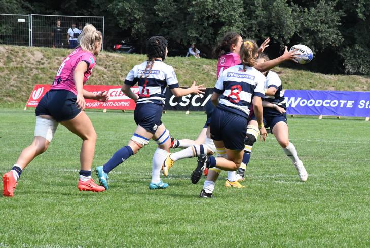 Podívejte se na obrázky Petra Skály z ME v ragby dívek U18 v olympijských sedmičkách