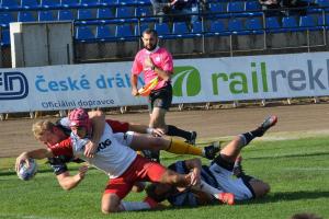 Podívejte se, jak říčanští borci položili dvě pětky v dresu Česka proti Barbarians
