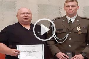 Ragbyový reprezentant Jan Kohout převzal armádní vyznamenání za účast na misi Ragbyový reprezentant Jan Kohout převzal armádní vyznamenání za účast na misi