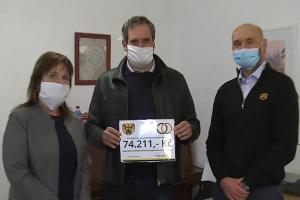 Ragbisté Praga Praha předali Sociálním službám Prahy 9 finanční dar na nákup motodlahy Ragbisté Praga Praha předali Sociálním službám Prahy 9 finanční dar na nákup motodlahy