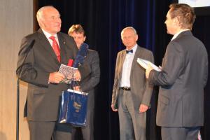 Držiteli cen Českého klubu fair play roku 2015 jsou i ragbisté Pragy B a Eduard Krützner Držiteli cen Českého klubu fair play roku 2015 jsou i ragbisté Pragy B a Eduard Krützner
